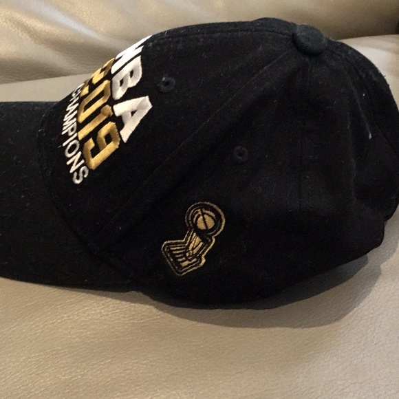 NBA Champions small baseball cap - Picture 2 of 4